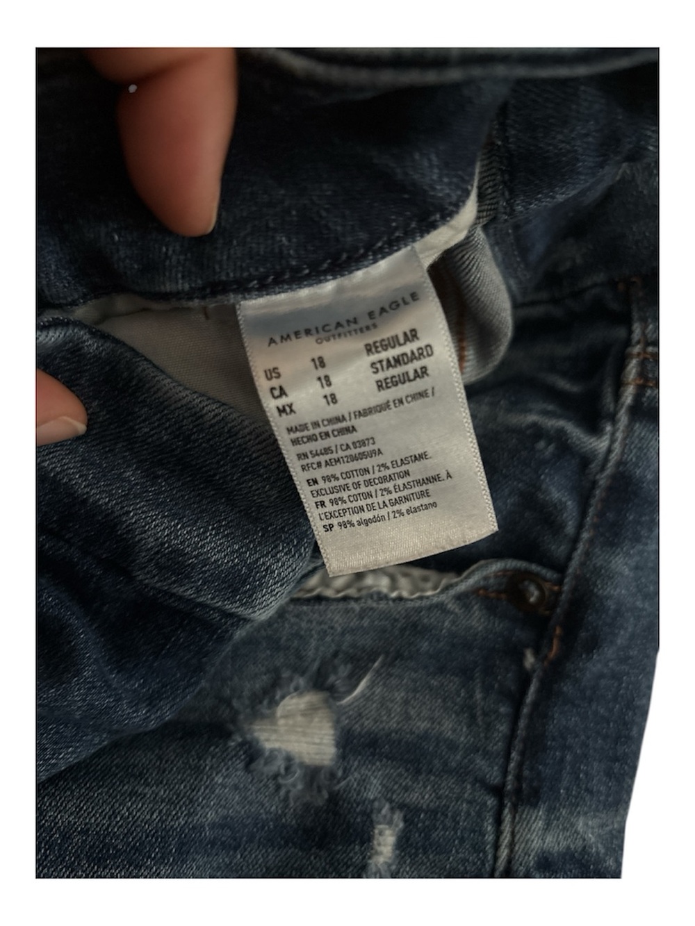 American Eagle Outfitters Women's Dark Blue Distressed Skinny Jeans - Picture 6 of 6
